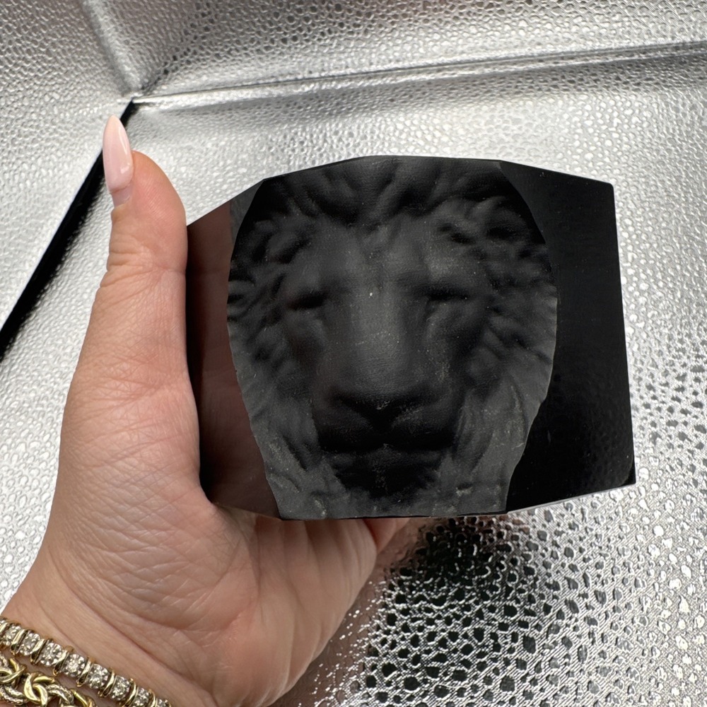 Hoya Japan Black Crystal Art Glass Lion Head Statue Sculpture Paperweight